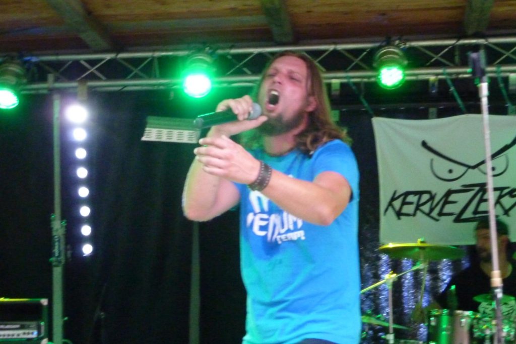 Rock Talent 2015, Němčice nad Hanou [2] (15.8.2015) - Kervežekson (crossover kapela z Prostějova)